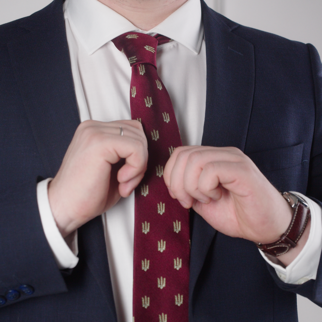 КРАВАТКА | БАГРЯНИЙ ЧЕРВОНИЙ