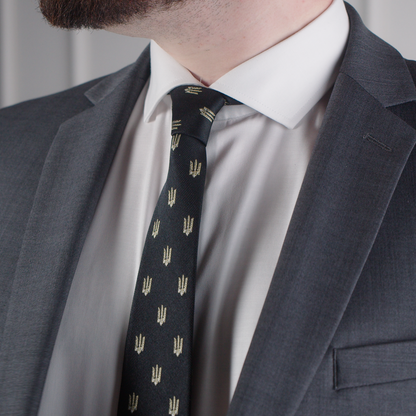 КРАВАТКА | ВОРОНЯЧИЙ ЧОРНИЙ